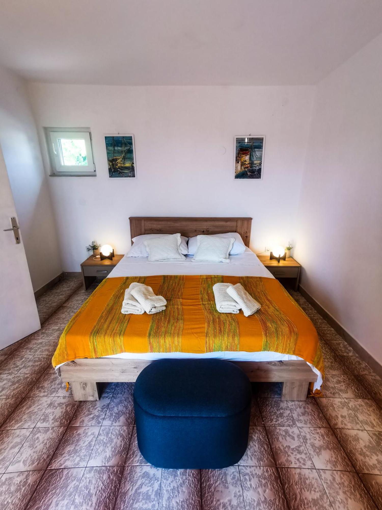 Apartman Damir Sumartin Exterior photo