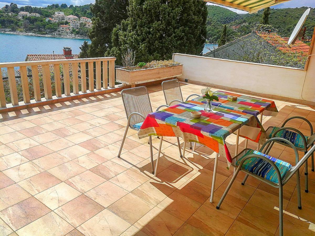 Apartman Damir Sumartin Exterior photo